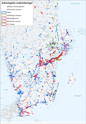 GIS-karta över södra Sverige med c.7.000 arkeologiska uppdrag från FMIS, UV, Arkeologikonsult, Stiftelsen kulturmiljövård, Sörmlands museum, Kalmar länsmuseum, och Länsmuseet Gävleborg.